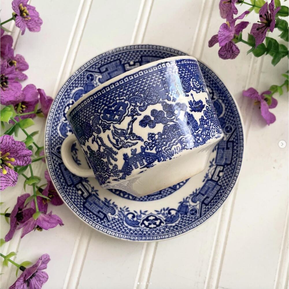 Vintage Blue Willow Pattern Swinnerton's Staffordshire England Teacup Saucer Set
